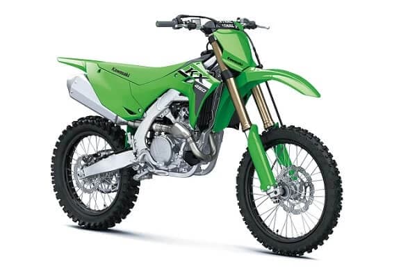 Kawasaki a prezentat motocicletele motocross 2024 KX450 si KX450X.