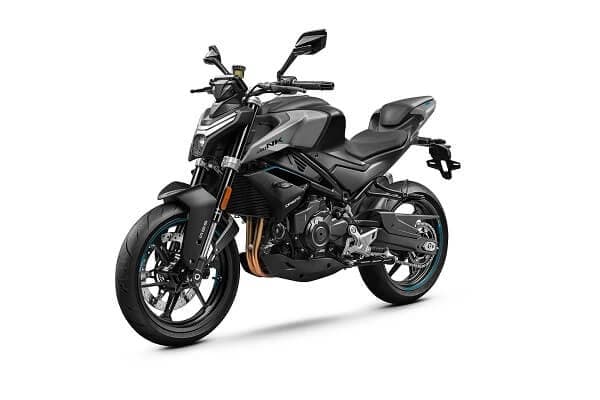 Incepe o noua calatorie alaturi de CFMOTO 450NK! 