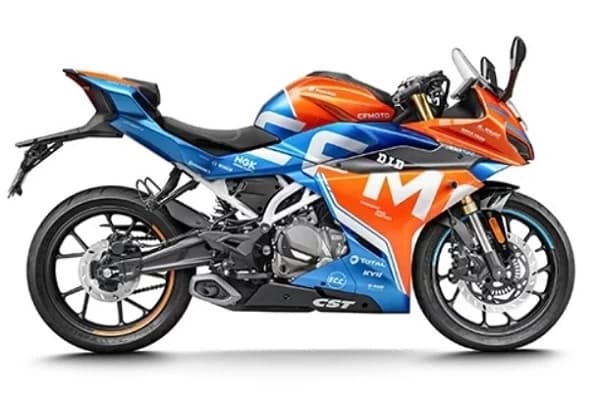Principale caracteristici sport bike CFMOTO 300SR ABS 2022