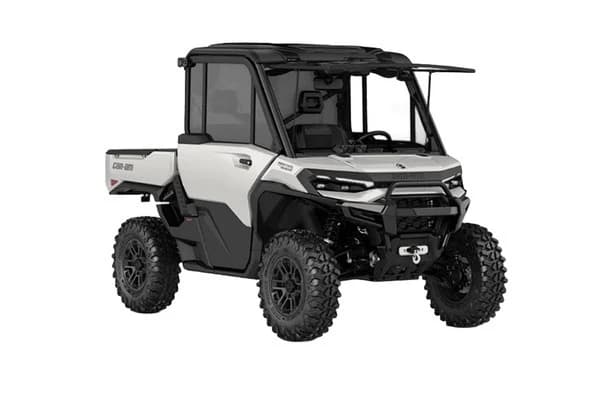Can-Am Defender Limited HD11 2026, un aliat ideal pentru provocari si munca pe teren accidentat