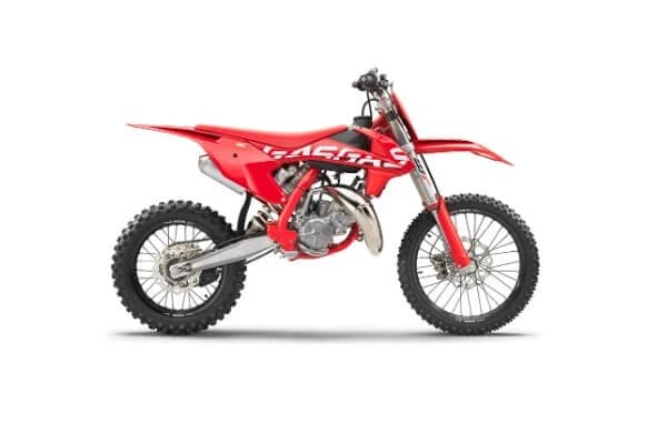 In gama motocross a brandului spaniol gasesti optiuni diversificate, de la dirt bike-uri pentru copii pana la modele MX extrem de competitive.