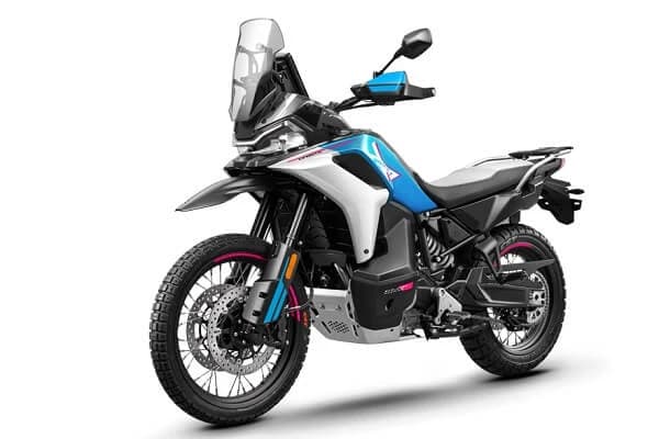 Descopera performanta Touring sub forma lui CFMOTO 800MT-X 2025!
