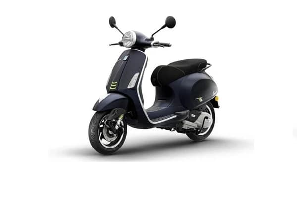 Vespa Primavera si Vespa Sprint S 2026: stil emblematic, tehnologie moderna si siguranta imbunatatita pentru mobilitatea urbana