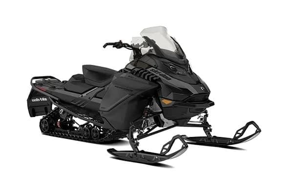 De ce sa optezi pentru un snowmobil Ski-Doo Renegade echipat cu suspensia RAS RX?