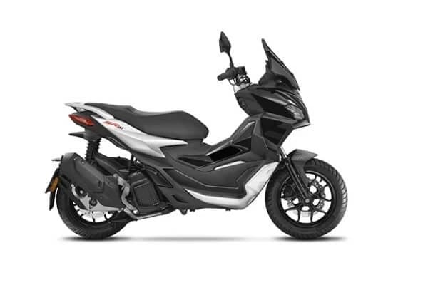 Scuterul Aprilia SR GT se va face remarcat instant pe strazile orasului datorita stylingului sporty si atitudinii ready-to-go.
SR GT se bazeaza pe motorul I-get 200, 174cc, capabil sa dezvolte pana la 17.4 cai putere...