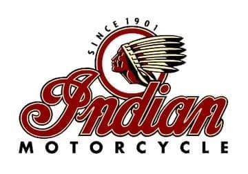 Despre motocicleta Indian Roadmaster se poate spune ca atinge perfectiunea in materie de confort si lux in viziunea pilotilor americani care se raporteaza altfel la aceste aspecte decat colegii din Europa sau Japonia....