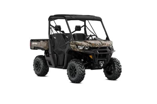 Can-Am Traxter XT HD9 livreaza maximum 65 cai putere si este un SxS performant, cu un pronuntat caracter utilitar.