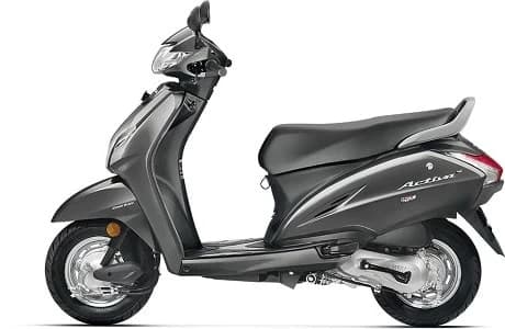 Honda a lansat Activa 4G într-o nouă culoare: gri mat. Prețul rămâne același ca si înainte.
Motociclete și Scutere Honda din India a lansat cel mai popular scuter al sau - Activa, în c...