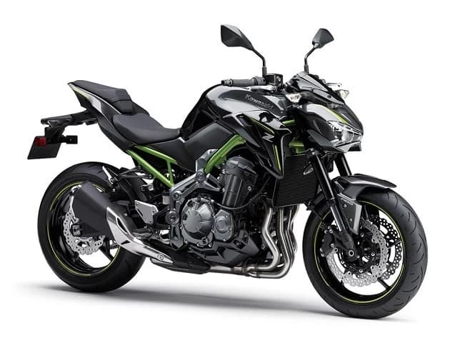 Kawasaki si-a prezentat o serie de piese de rezistenta in cadrul salonului INTERMOT de la Koln, insa asa cum se asteptau mai multi, si-a pastrat cateva modele pentru evenimentul major viitor, salonul international EIC...
