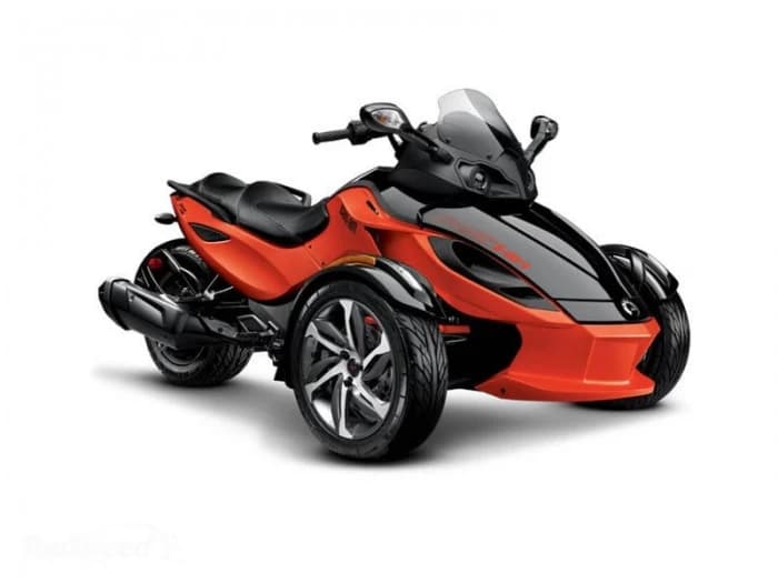 Spyder-ul Can-Am RS-S este un vehicul inovator de tip roadster Can-Am Spyder si vine cu o lista de upgrade-uri care ii sporesc si mai mult stilul sportiv.
Printre acele caracteristici,vom gasi noul sistem Vehicle Sta...