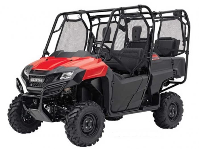 Noul Honda Pioneer 2014 este un UTV atractiv si vine dotat cu caracteristici ideale pentru muncile grele. Motorul SxS-ului de fata este de 675cc cu o transmisie in stil automobil cu roti si nu cu curea, cum se regases...
