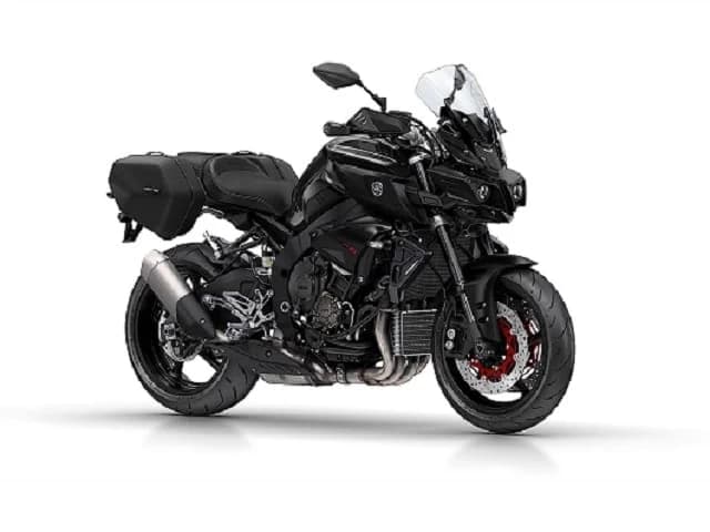 “O noua calatorie prin intuneric este pe cale sa inceapa” sau “MT-10 Tourer Edition va aduce partea intunecata a Japoniei catre un public mai larg”.
Iubitorilor de touring din Europa le es...