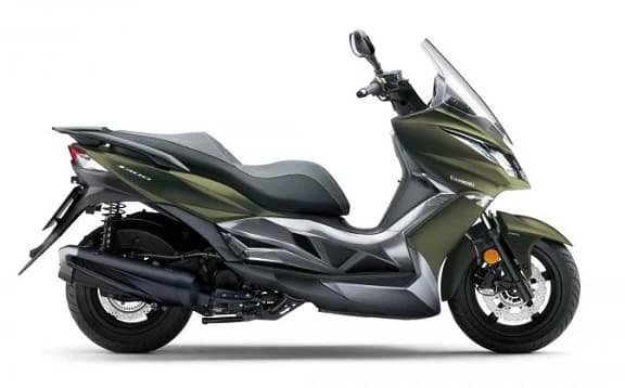 Modelele de scutere Kawasaki J300 2019 si J125 2019 vor fi disponibile cu noi scheme de culoare.
Lineup-ul de scutere al constructorului Kawasaki beneficiaza de un design grafic inspirat de mot...