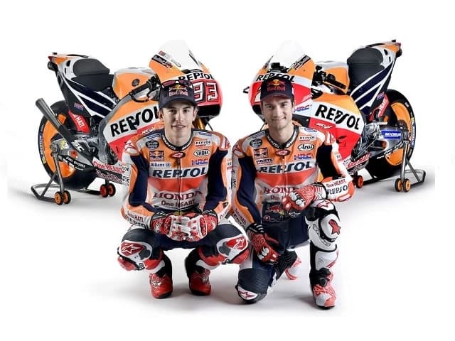 OK, am avut lansarile oficiale ale Ducati, Yamaha si, mai recent, in Malaezia, si pe cea a Suzuki, dar lipsea ceva si ceva important: Honda. Abia in acest weekend, in cadrul unui eveniment de presa din Indonezia, Hond...