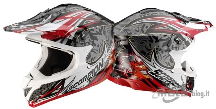 Dupa modelul VX-17, Scorpio EXO propune o alta versiune de casca off-road, modelul VX-15 Air. Cu o carcasa confectionata din termoplast, accesoriul se dovedeste extrem de usor si durabil, in acelasi timp. Versiu...