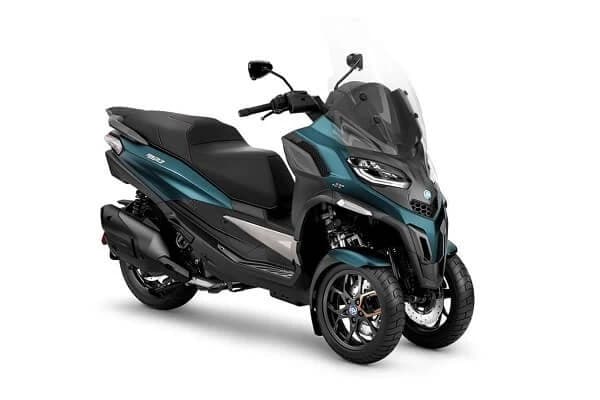 Gama completa de accesorii pentru PIAGGIO MP3 a fost gandita special pentru a asigura profesionistilor urbani confort maxim la pilotarea de zi cu zi pe strazile aglomerate.
Colectia de accesorii pentru lineup-ul PIAG...