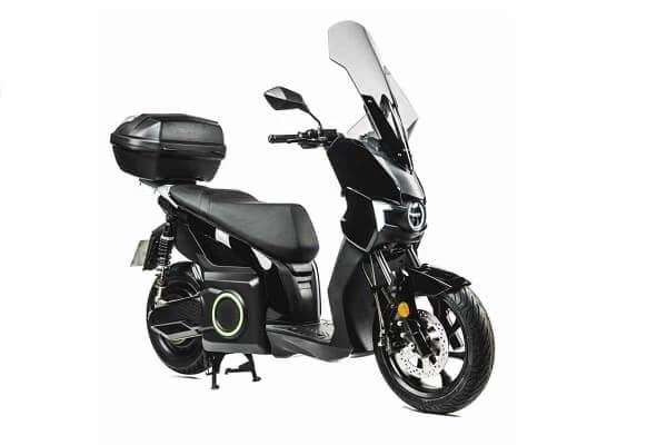 Scuterele electrice Silence revolutioneaza mobilitatea urbana