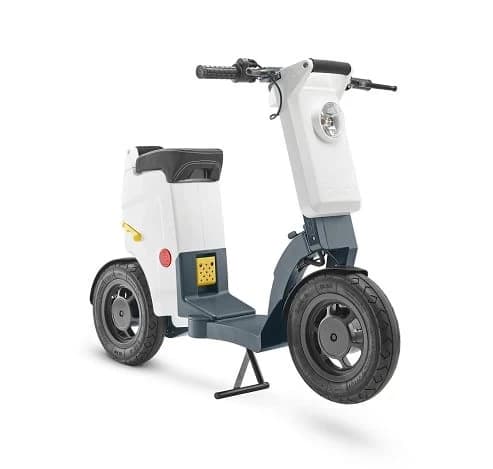 Prezenta scuterului electric pliabil GiGi al constructorului Govecs la editia din 2013 a EICMA nu a trecut neobservata, chiar daca acest concept avea o infatisare minimalista si dotari spartane. Recent, compania germa...