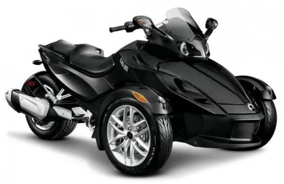 Can-Am Spyder RS model 2015 este un roadster confortabil cu 3 roti construit pentru fiabilitate si confort sporit.Acesta vine dotat cu tehnologii de ultima generatie,spatii de stocare generoase,ergonomie excelent...