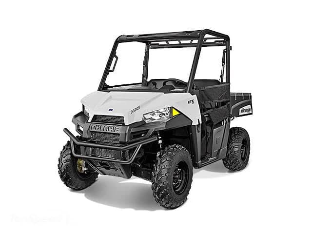Noul Polaris Ranger ETX are tot ceea ce este necesar pentru a va feri de probleme chiar si atunci cand aveti de explorat acele trasee off-road dificile si pline de obstacole.In plus, SxS-ul de fata poate transporta do...