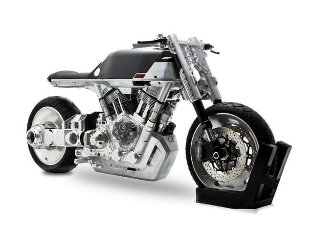 O noua companie americana producatoare de motociclete, Vanguard Motorcycles, intentioneaza sa intre pe piata si nu oricum, ci cu un roadster cu o motorizare gigantica, pe care-l si vor expune in cadrul New York Motorc...