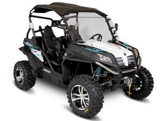 Atunci cand veti conduce un "CFMoto Z6 EX", sa fiti pregatit pentru o sumedenie de comentarii. Ele variaza in functie de interlocutor: “Acesta este cel mai aratos Polaris pe care l-am vazut!”, “...