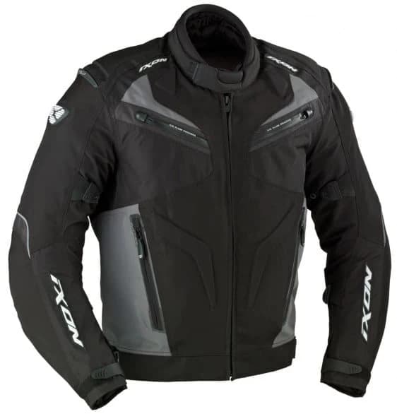 Ixon aduce un nou produs pe piata echipamentelor moto. Acesta este o jacheta 3 in 1, un concept cu ventilatie optima si protectii detasabile. Datorita acestor avantaje, geaca moto de fata este potrivita pentru orice s...
