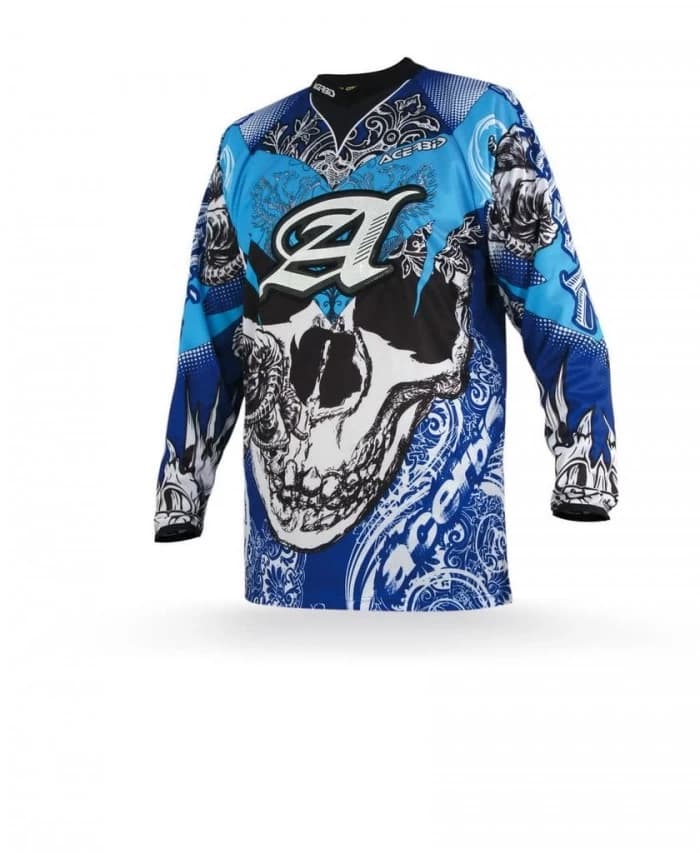 Nu mai trebuie sa cautati diverse echipamente off road care sa se asorteze cu modelul castii sau cu alte accesorii.
Acum gama Condor de la Acerbis compusa din pantaloni, camasa si casca este exact pentru cei pre...