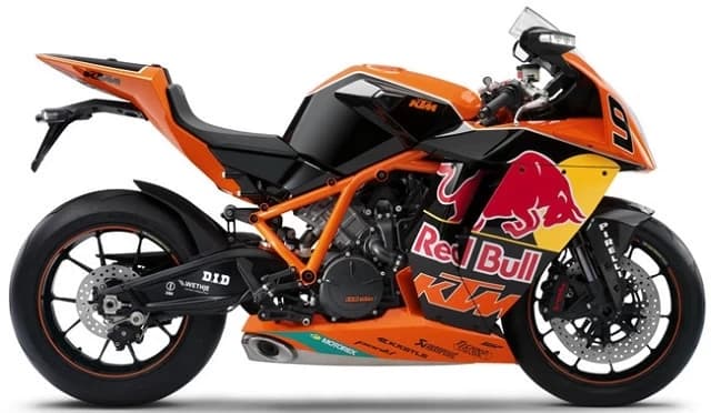 Lumea motociclismului inca analizeaza din greu decizia Honda de a construi un model de strada versiune a lui MotoGP RC213V si este impresionata (si nu intr-un mod pozitiv) de costul acestui model de motocicleta l...