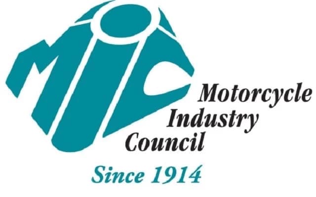 Motorcycle Industry Council – MIC a anuntat recent cifrele de vanzari globale pana in luna iunie 2015, iar potrivit acestor rapoarte, vanzarile au crescut pe segmentul de motociclete. In general, vanza...