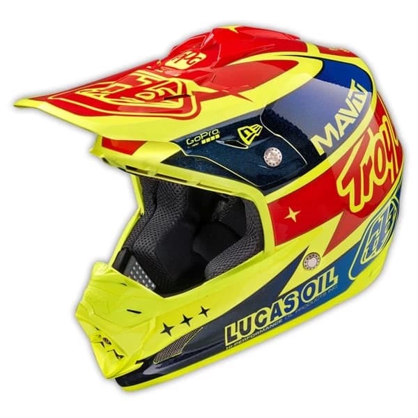 Cea mai avansata casca off road din punct de vedere tehnologic este cea de la Troy Lee Designs SE3 Limited Edition model 2015.Casca SE3 Limited edition are caracteristici inovatoare, care o deosebesc de celelalte cast...