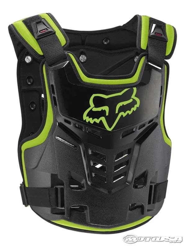 Fox Racing Proframe Protector. Are un nume pompos, dar cand vine vorba de protectie, isi face datoria asa cum trebuie. Acest accesoriu vestimentar este o necesitate in garderoba fiecarui motociclist sau atv-ist, desi ...