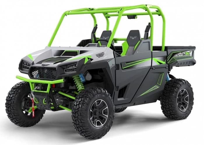 Textron Havoc 2018, la o prima privire, are similaritati cu modelul Stampede de anul trecut, insa Havoc este o versiune mult mai performanta. Se incadreaza in aceeasi categorie ca si UTV-ul Polaris General.
Motorul T...