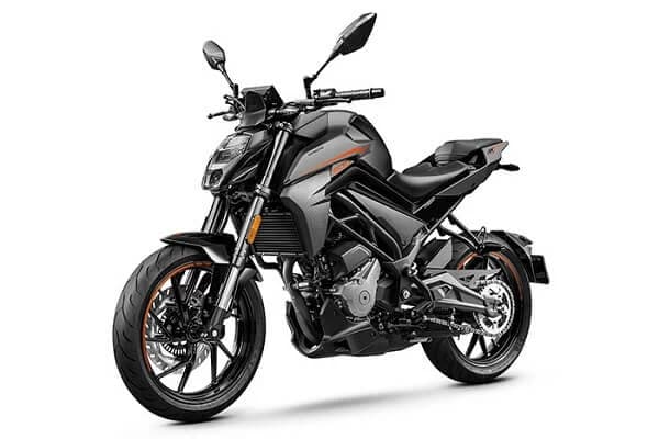 Oricine vrea o motocicleta de strada manevrabila si distractiv de pilotat se poate orienta catre lineup-ul CFMOTO. Gama de street bike-uri CFMOTO NK include modele de cilindree diferite, de la mode...