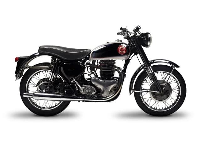 Nici nu a apucat bine sa se raceasca noutatea privind achizitia brandului britanic emblematic BSA de catre gigantul Mahindra (printr-o firma specializata Classic Legends), ca deja au inceput sa apara stiri despre prel...