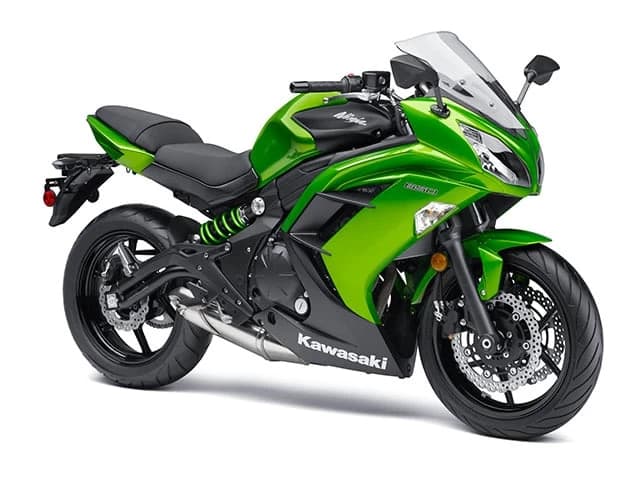 In ultima perioada, Kawasaki a lansat o serie de modele 2015,precum ZX-6R, ZX-10R, ZX-14R ABS editia aniversara de 30 ani,precum si modelul supraalimentat Ninja H2 si pe langa cele mentionate mai sus,compani...