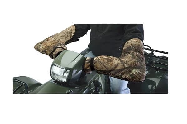 In general, lunile de vara sunt perioada cea mai „aglomerata” pentru iubitorii de sporturi outdoor, lucru valabil si cand vine vorba de pilotare cu ATV-uri sau SSV-uri. Totusi, numarul pasionatilor de offr...
