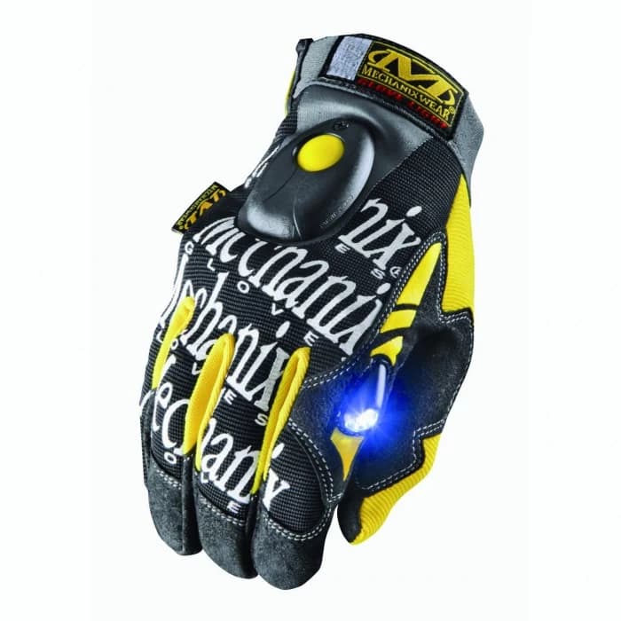 Daca despre castile anului 2012 v-am tot spus, este timpul sa va aducem in prim-plan si un model de manusi, Mechanix. Dupa cum tradeaza numele, manusile sunt destinate oamenilor din padocuri, care au grija ca la curse...