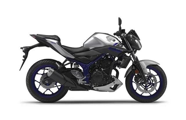 Yamaha MT-03 este oferta entry-level pentru pietele vestice, alaturi de celalalt model impresionant R3. In amalgamul de modele de capacitate mica prezente pe toate pietele, Yamaha MT-03 intentioneaza sa se evidentieze...