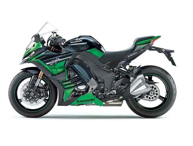 Tocmai cand parea ca inevitabil, clasa sport-tourer e lasata sa se stinga de la sine, apar informatii si desene dintr-un nou brevet al producatorului japonez de motociclete Kawasaki, ce infatiseaza un nou model Ninja ...