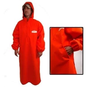 ATV Cocoon. Da, denumirea este caraghioasa, dar cand ploua, ninge sau bate vantul, atunci nu mai conteaza....
De ce nu mai are importanta? Pentru ca, spun cei de la Kolpin, aceasta pelerina este un produs “inov...