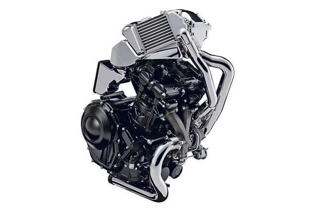 La cateva zile de la comunicatul oficial privind noul sau motor turbocharged parallel-twin EX7, pe care urma sa-l expuna la Tokyo Motor Show, se credea ca vor veni informatii mai detaliate, insa chiar si dupa pre...