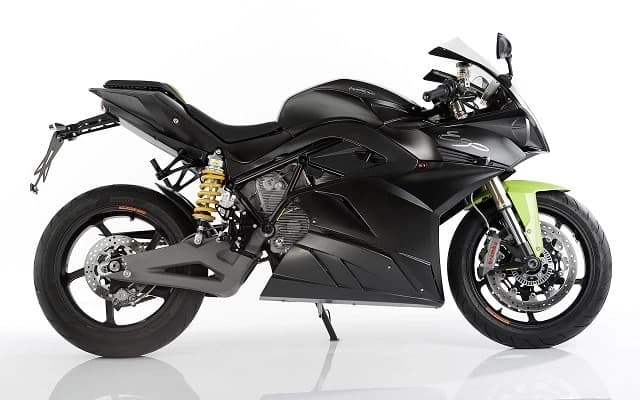 Compania italiana Energica, constructor al Energica Ego, primul superbike all-electric din lume, a anuntat ca a primit unda verde din partea autoritatilor din SUA pentru comercializarea in aceasta tara, dupa...