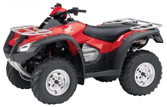 Un vehicul utilitar si recreational in acelasi timp, ATV-ul Honda Rincon beneficiaza de aprecierea entuziastilor si a fanilor. Honda a anuntat varianta 2015 a lui Rincon, un ATV care promite performante chiar mai bune...