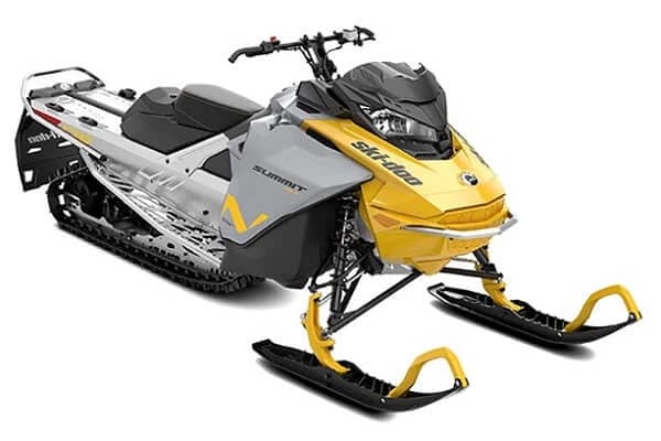 BRP a introdus lineup-ul de snowmobile SKI-DOO pentru sezonul 2023, cu subtantiale upgrade-uri. Indiferent de nivelul de pregatire si stilul de pilotare, fiecare rider pasionat de plimbari pe trasee montane inzapezite...
