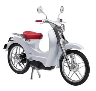 Honda a produs o sută de milioane de Super Cub