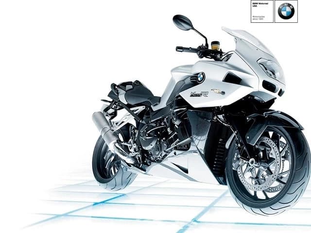 BMW Motorrad a anuntat rechemarea a o serie de modele de motociclete din intervalul 2005-2011 din cauza unor probleme legate de flansa rotii din spate, care prezinta riscuri de fisurare la strangerea suruburilor de pr...